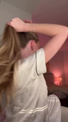 sophiadiamond - Te espero en la cama 🖤