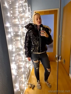 vivian_rose - my rose 🌹 is my best friend 🤭