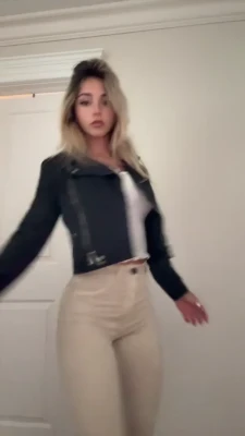 emiiixox - Just a little peek… but there’s more if you want it.