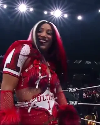 sashabankswwe - Good morning 💋 I sent you a 🔥 video. Check your DM 😘
