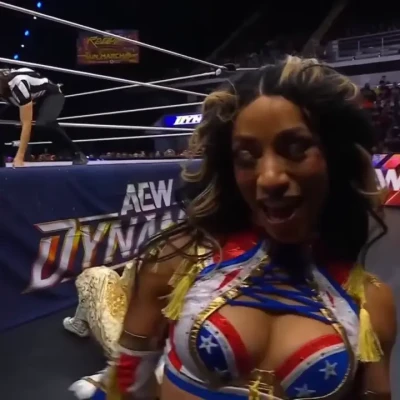 sashabankswwe - Some dick swinging for ya