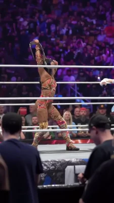 sashabankswwe - More natural. This is what my sets are like when you buy them fully.