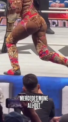 sashabankswwe - you want a personalized video I'm in my DM to make your fantasies