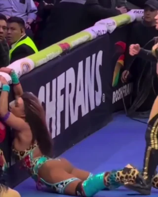 sashabankswwe - Your view when you wake up to me riding that morning wood 🍆 💦