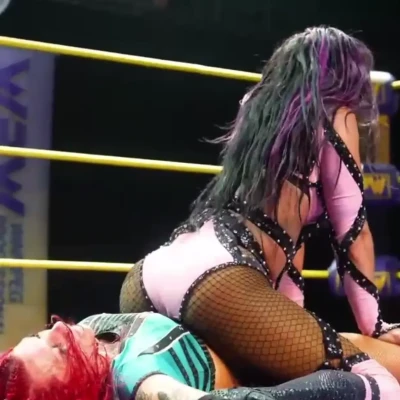 sashabankswwe - Something about having my cock out in the water gets me a little