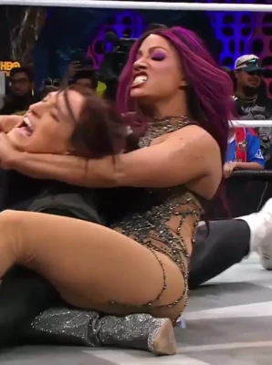 sashabankswwe - Get your tongue between them