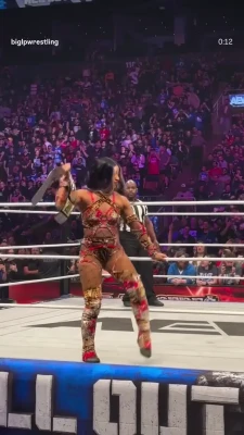sashabankswwe - Would you like some breakfast in bed, daddy? 😇