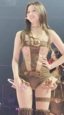 m.by__sana - I want to cuddle with you !