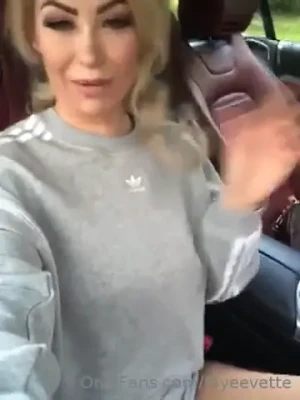 fayeblonde - Sippin on tha sunshine☀️