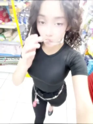 _leme._ - SnapChat Story Request: Samuel likes me "sexy in red" :) (video)