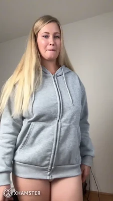 stellacardo - I’m offering one lucky man a HALF PRICE ten minute video call for