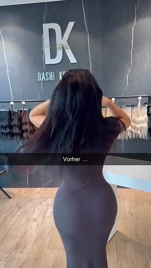 lisadelpiero - Spank this peachy ass daddy 😜