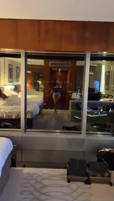 lisadelpiero - Happy Big Titty Thursday to all who celebrate 😂😍
