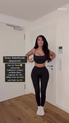 lisadelpiero - Go see why I'm such a slut in your dms 🥵💭