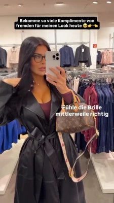 lisadelpiero - What position do you want me? 😈