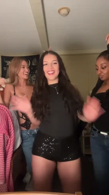 alisontsaii - Oppsie! They got me