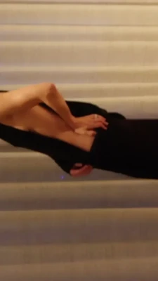 julianne_hough - Tip $5 if you wish I was sitting on your face rn😜👅💦