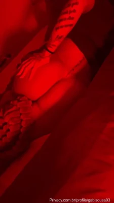 gabi.sousa93 - 🚨 This FULL video will be available tomorrow Suzi teasing you🔥