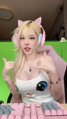 pang3pongsow - Hope everyone had a good weekend 🩷