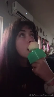 zoeebarb - I love topping ass part 1