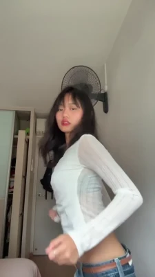 whoareyoulol67 - Hmm...