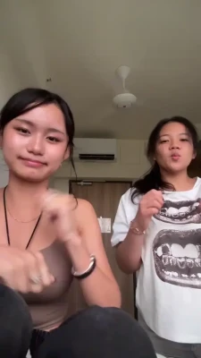 whoareyoulol67 - It's been a year since this dress blew up on Tiktok. Only this page