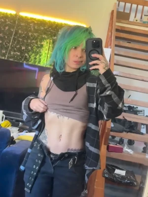 heylyssten - Exclusive pics