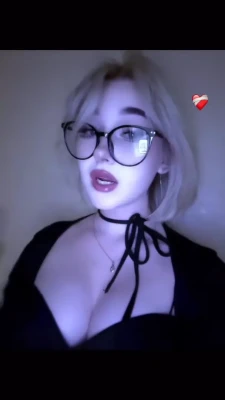 su_ga_r_ik - feet above the shoulders missionary position is so good to me 😩 i