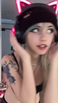 iluvmeww - Preview for the 🔥 gg vid coming to your dm's...Lana Mars and I