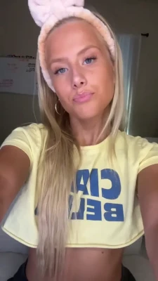 notgabbyellis - A little SFW Video Clip of me - i'll hug you :)
