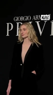 elizabeth_debicki - Slo-Motion Naked Smoking part 1