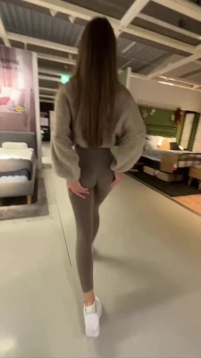 viktoriakpa - Filming a video with my bbc dildo tonight, who wants to see it in