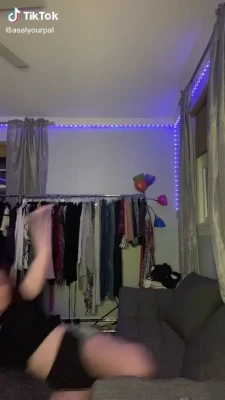 slayvetti - Pose de gatita miau miau  me harás ronronear  hehe
