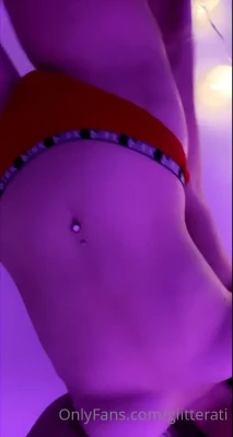 glitterati - Ughh I'm feeling super naughty today😈 part 1