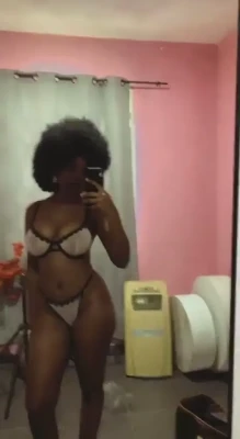 adeline._.thompson - Long time i havent posted ass video 😈 so hope you will enjoy this