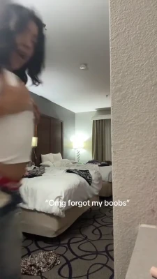 lillydudekk - Have this vid fresh from my hotel room 😜 just got back from the