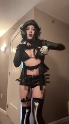 shysbizzare - Are you into horny petite asian like me?