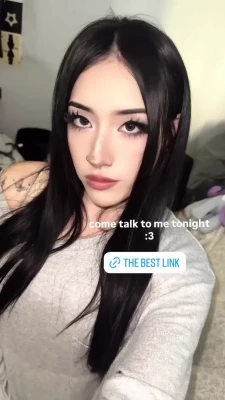 shysbizzare - Petite little slut looking for her next big cock