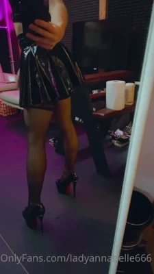 ladyannabelle666 - got a fun surprise coming for you today 😘