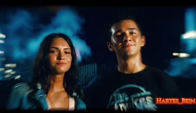 meganfox - Are you ready to play tonight?? 4.5 hours!!!!!