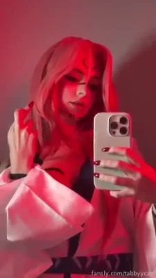 tabbyycatt - Morning sex and tropical shower are my fav ways to wake up 😛