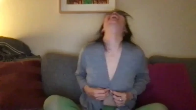 ollyhibs - I had to try my new fuck machine out 🤤