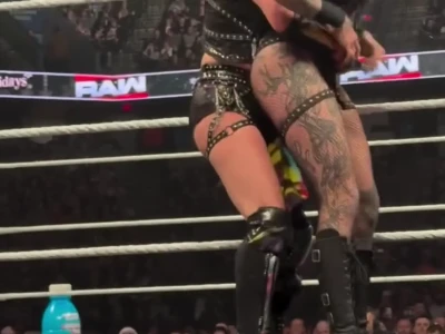 wwe_asuka - Guant fat tattas