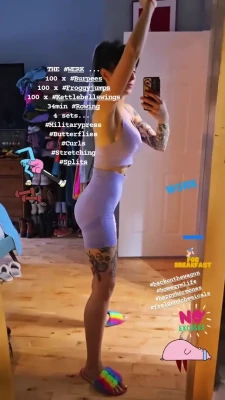 thejewishmermaid - Top too small? 😈