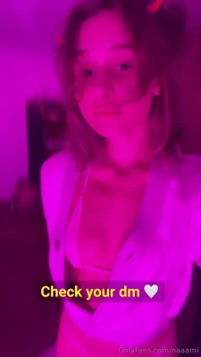 naaami_of - 4 pix and 0:17  I know you love that drop 👀