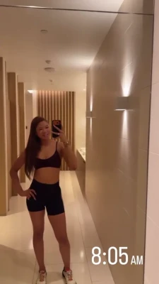 stormreid - The only thing missing in this pic with @chubby_uwu_bunny is you here