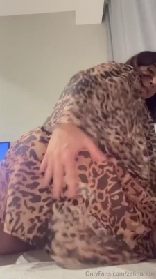 zeliharida - have you ever seen a more appetizing pussy? it’s practically