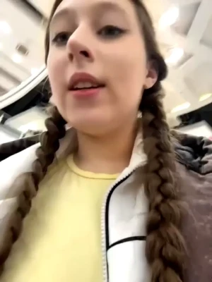 cuteperseon - Oof that close up though🤤 swipe for a farther view🔥