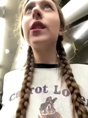 cuteperseon - Creamiest pregnant pussy ever 🥵 tip gif you love pregnant girls