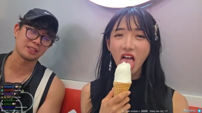 jinnytty - my body just keeps getting better and better, it’s almost as if